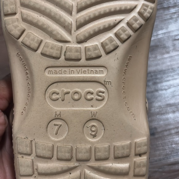 Leopard Print CROCS - Picture 7 of 7